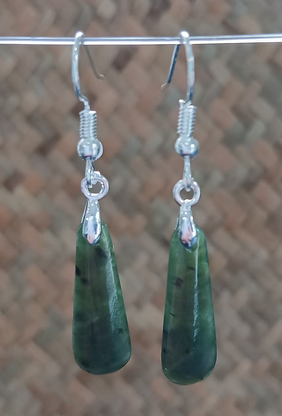 Greenstone Earrings-ED3 G/S DROP EARRINGS 23MM